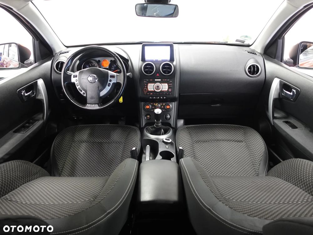 Nissan Qashqai 2.0 4 x 4 tekna - 27