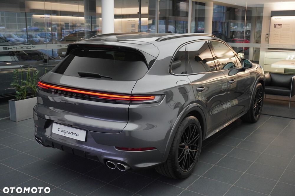 Porsche Cayenne S - 10