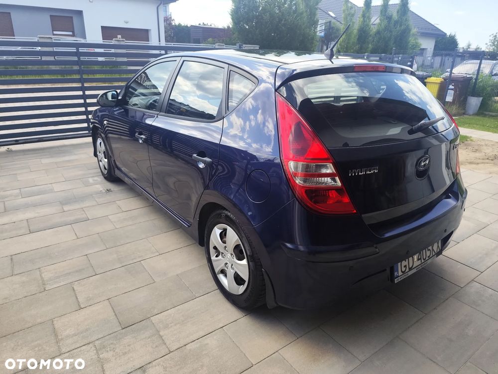 Hyundai i30 1.4 Comfort - 11