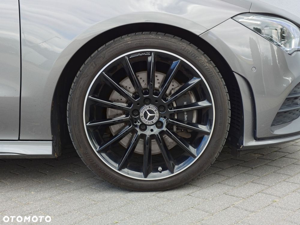 Mercedes-Benz CLA - 13