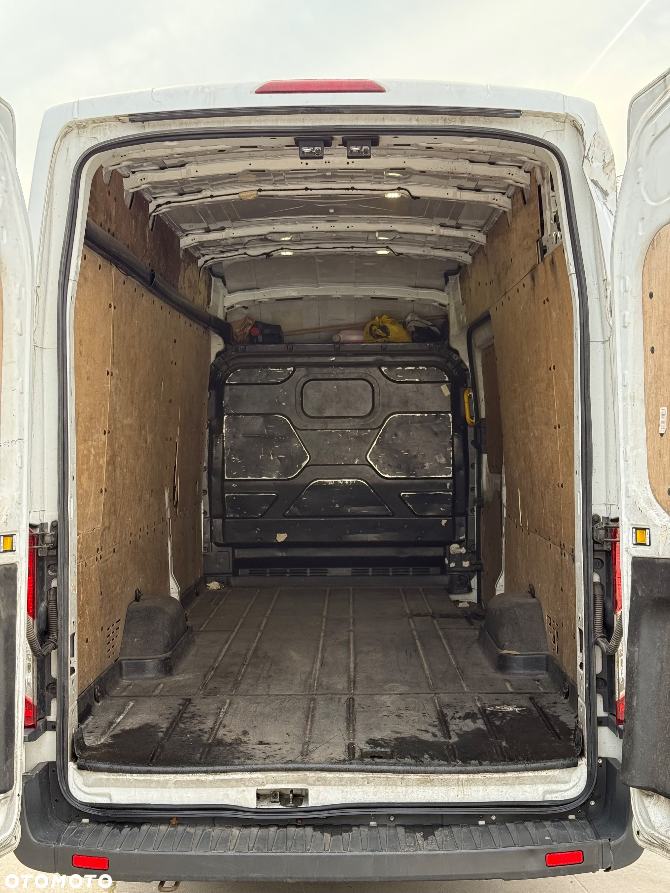 Ford Transit Jumbo - 17