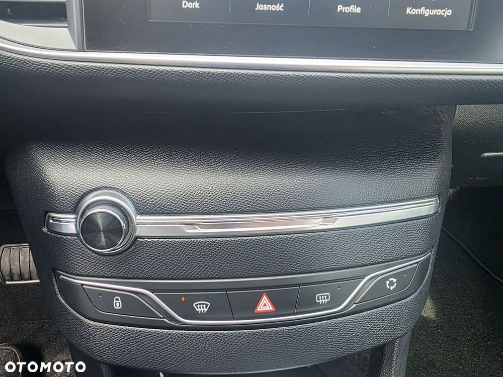 Peugeot 308 BlueHDi FAP 120 EAT6 Stop & Start Active - 24
