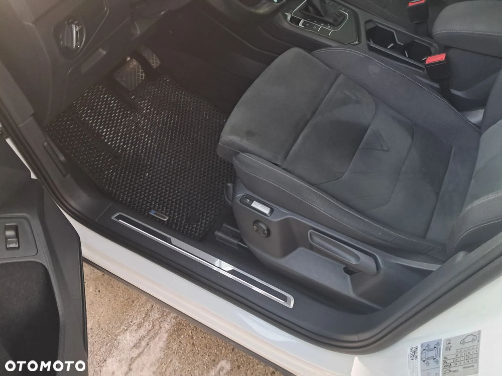 Volkswagen Tiguan 2.0 TDI DSG - 6