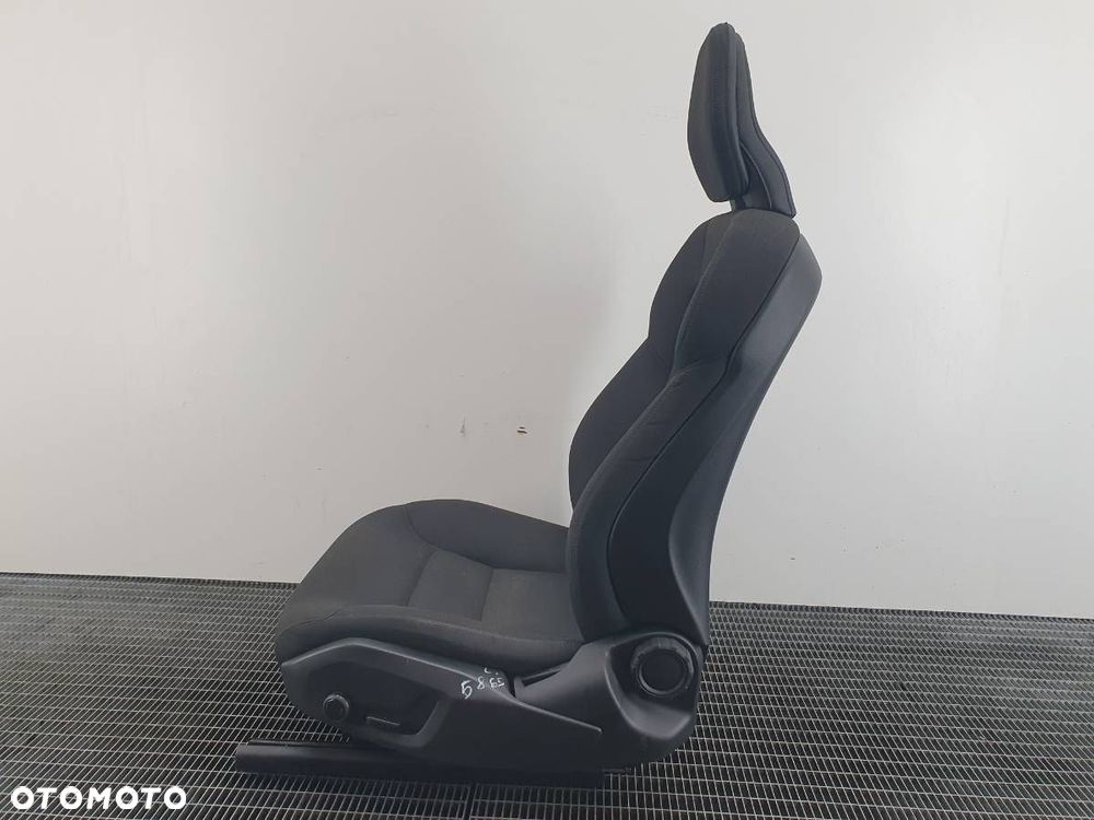 FOTEL PRZÓD PRZEDNI LEWY KIEROWCY VOLVO XC60 II EUROPA - 4