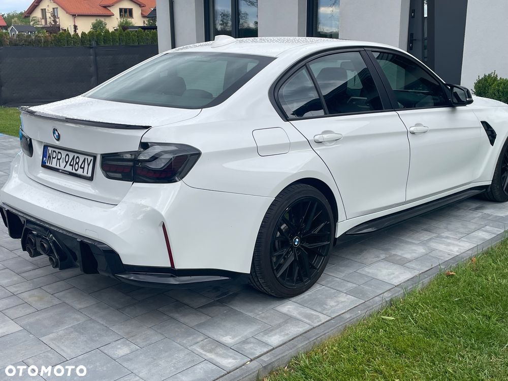 BMW Seria 3 320i - 5