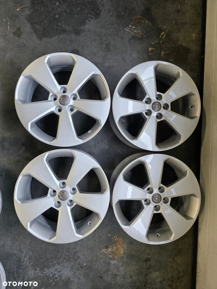 OPEL MOKKA FELGI ALUMINIOWE R17 5X105 CZUJNIKI TPMS - 1