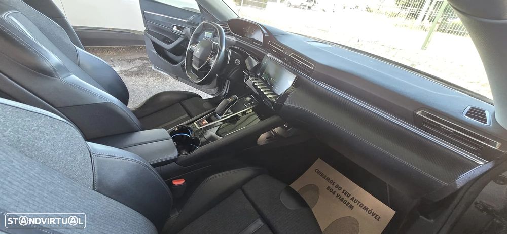 Peugeot 508 SW 1.6 Hybrid Allure Pack e-EAT8 - 36