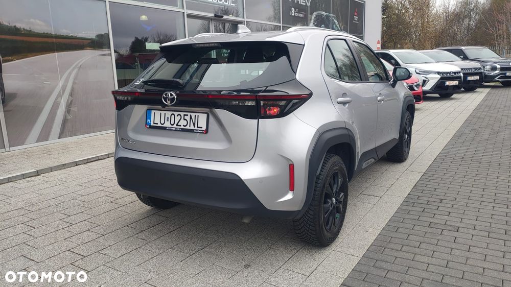 Toyota Yaris 1.5 Comfort - 4