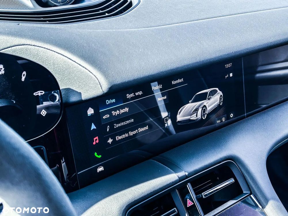Porsche Taycan 105kWh Sport Turismo Performance Plus - 14