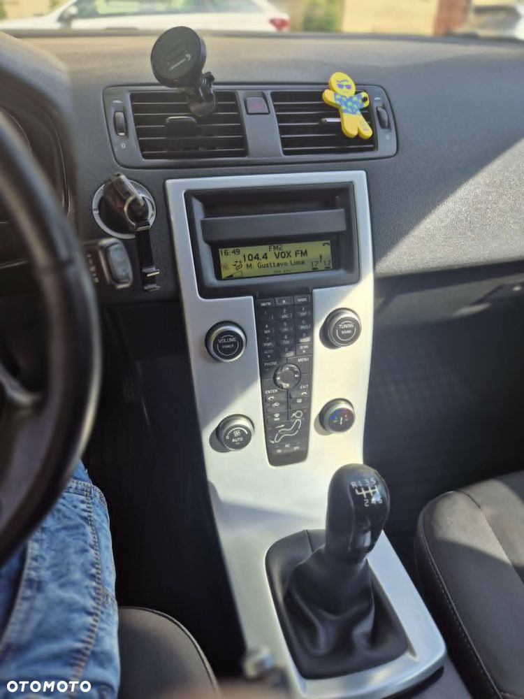 Volvo V50 D2 - 5
