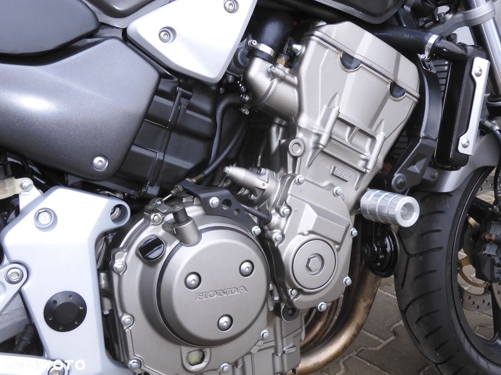 Honda Hornet - 9