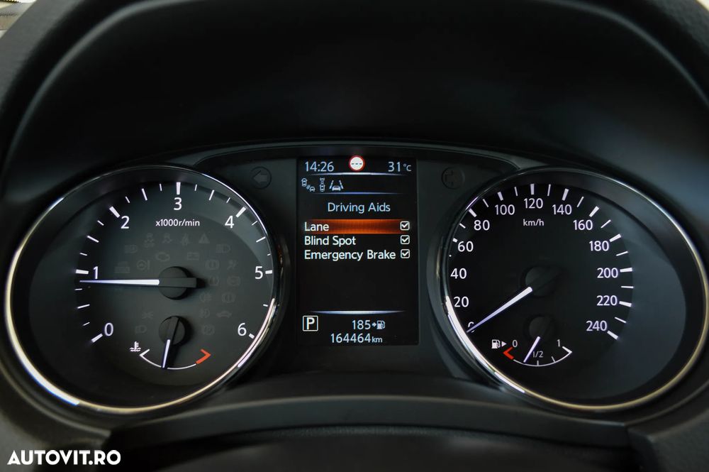 Nissan Qashqai 1.6 DCI Xtronic TEKNA - 7