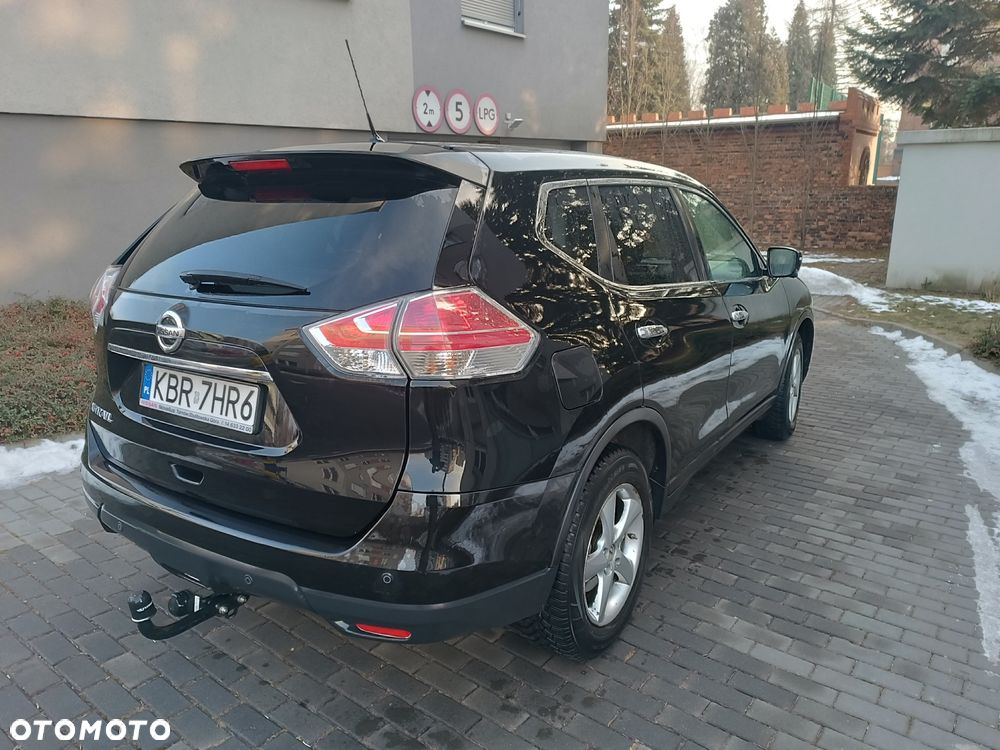 Nissan X-Trail 1.6 DIG-T Visia 2WD - 2