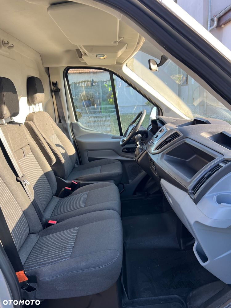 Ford Transit - 15