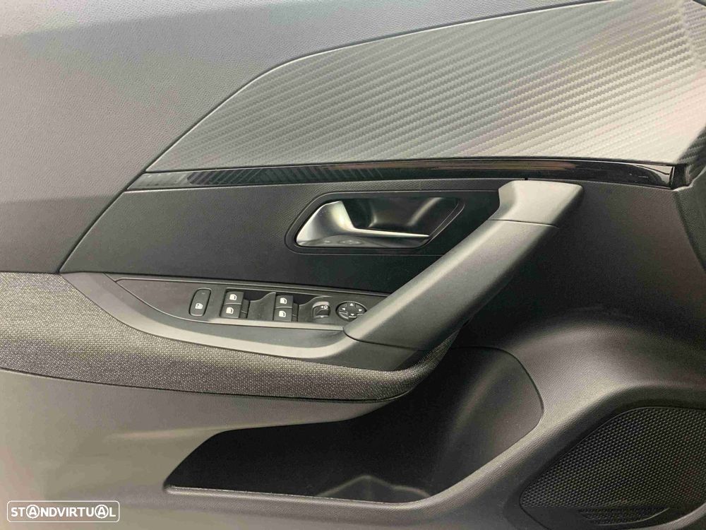 Peugeot 2008 1.2 PureTech Style - 10