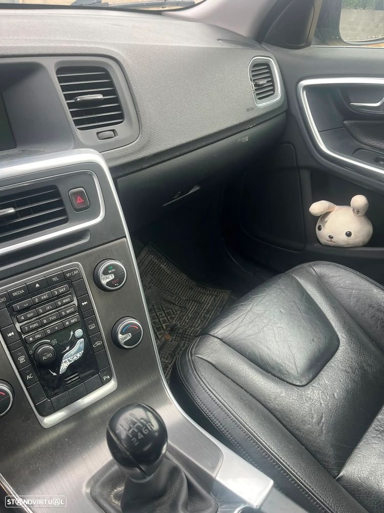 Volvo S60 2.0 D3 Kinetic Start/Stop - 5