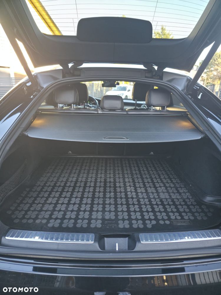 Mercedes-Benz GLC - 13