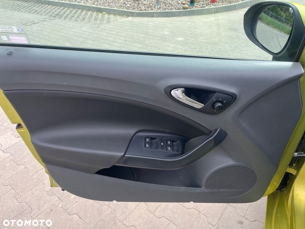 Seat Ibiza 1.4 16V Reference - 10