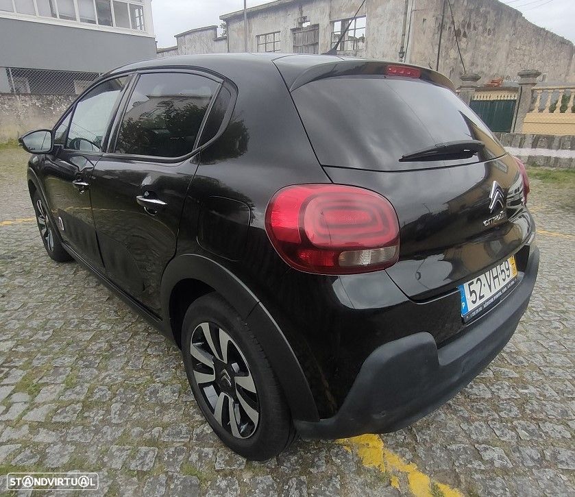Citroën C3 1.2 PureTech Shine - 3