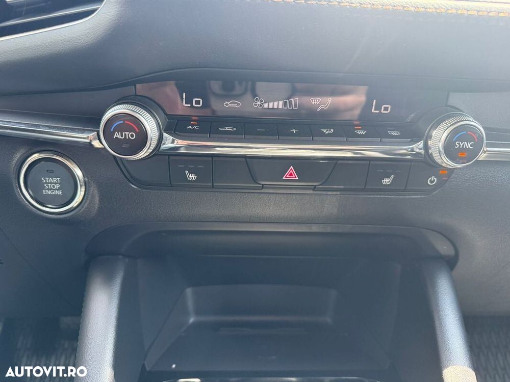 Mazda 3 e-Skyactiv G150 MHEV Exclusive-Line - 17