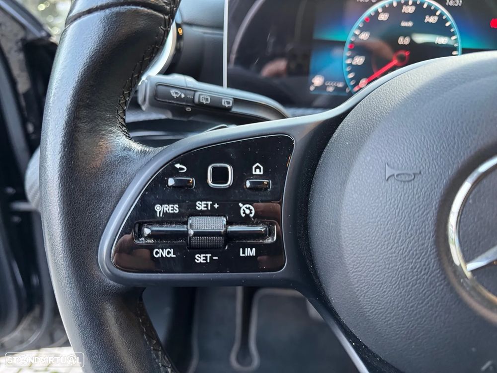 Mercedes-Benz A 180 d Style Plus Aut. - 29