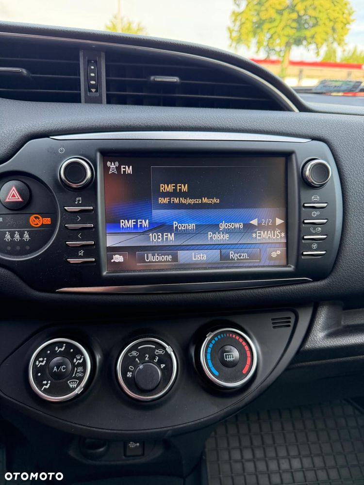 Toyota Yaris 1.5 Active - 10