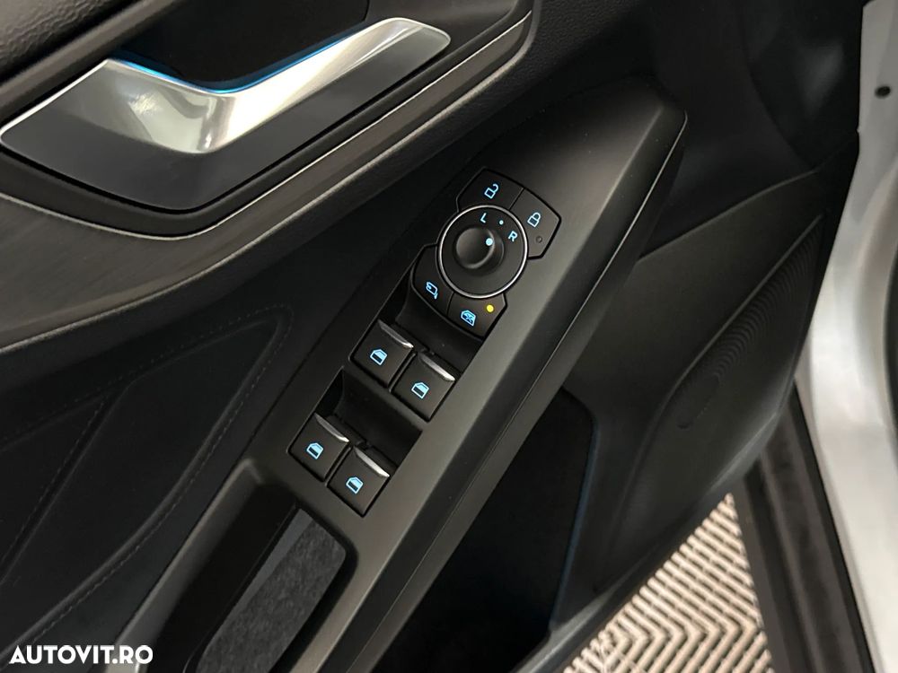 Ford Focus - 15