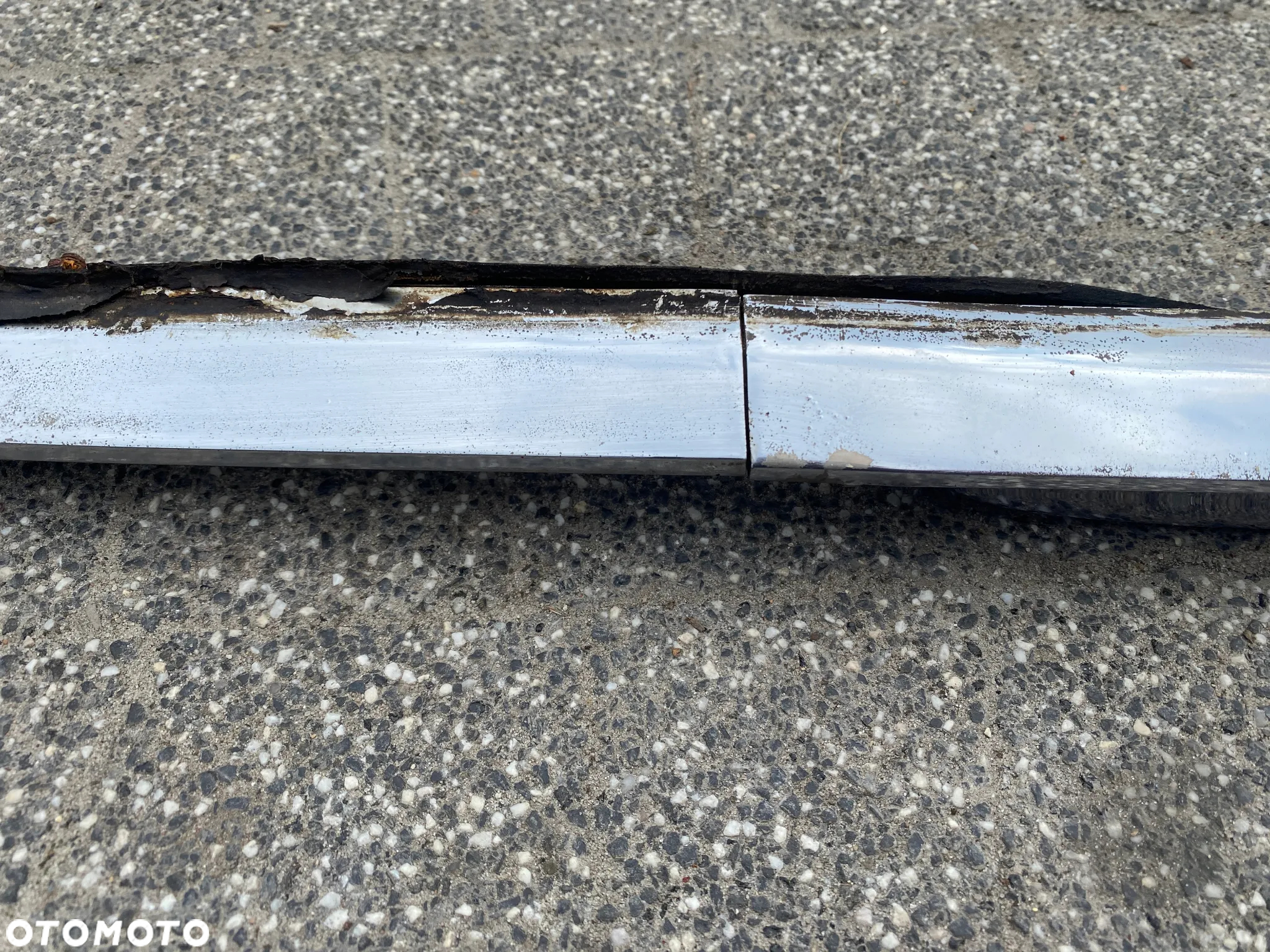 Listwa chrom tył pod klapę Mercedes-Benz SL SLC W107 C107 R107 - 3