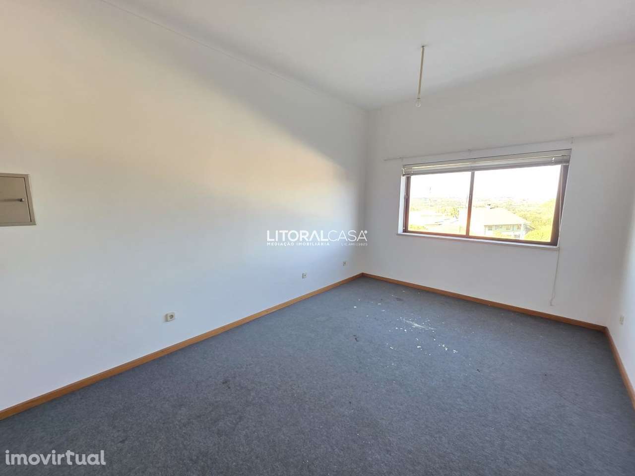 Escritório centro de Oliveira do Bairro - Grande imagem: 2/13