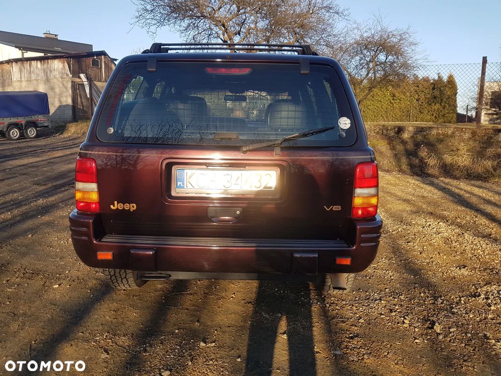 Jeep Grand Cherokee - 8