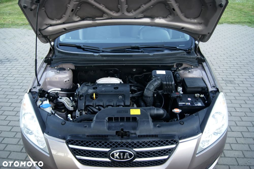 Kia Ceed 1.4 CVVT Attract - 38