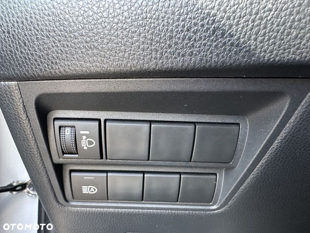 Toyota Yaris Cross Hybrid 1.5 Comfort 4x4 - 18