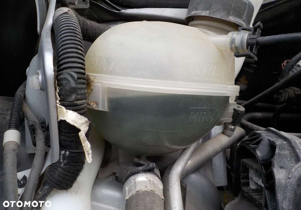 Peugeot 2008 1.2 Pure Tech GPF Style - 9