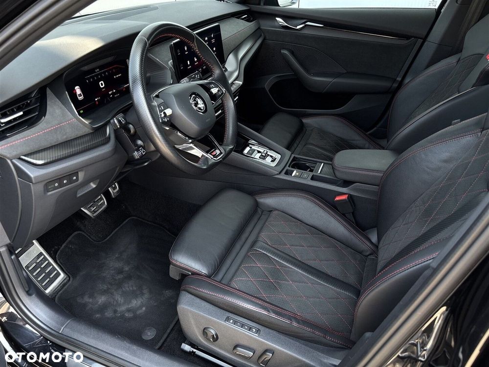 Skoda Octavia 2.0 TSI RS DSG - 13