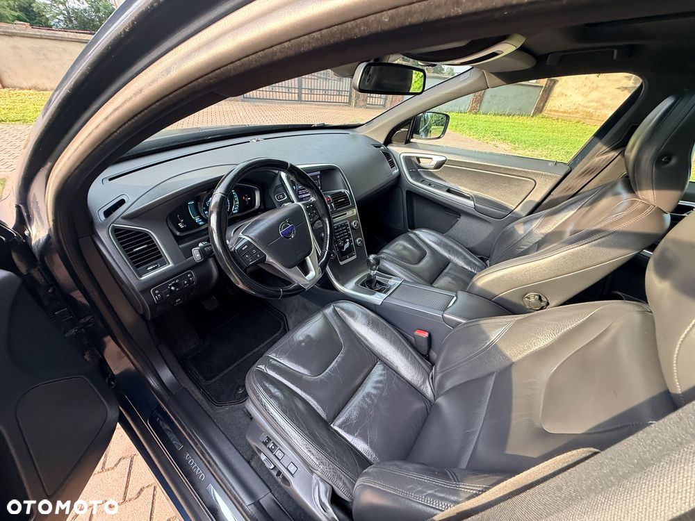 Volvo XC 60 D3 Momentum - 19