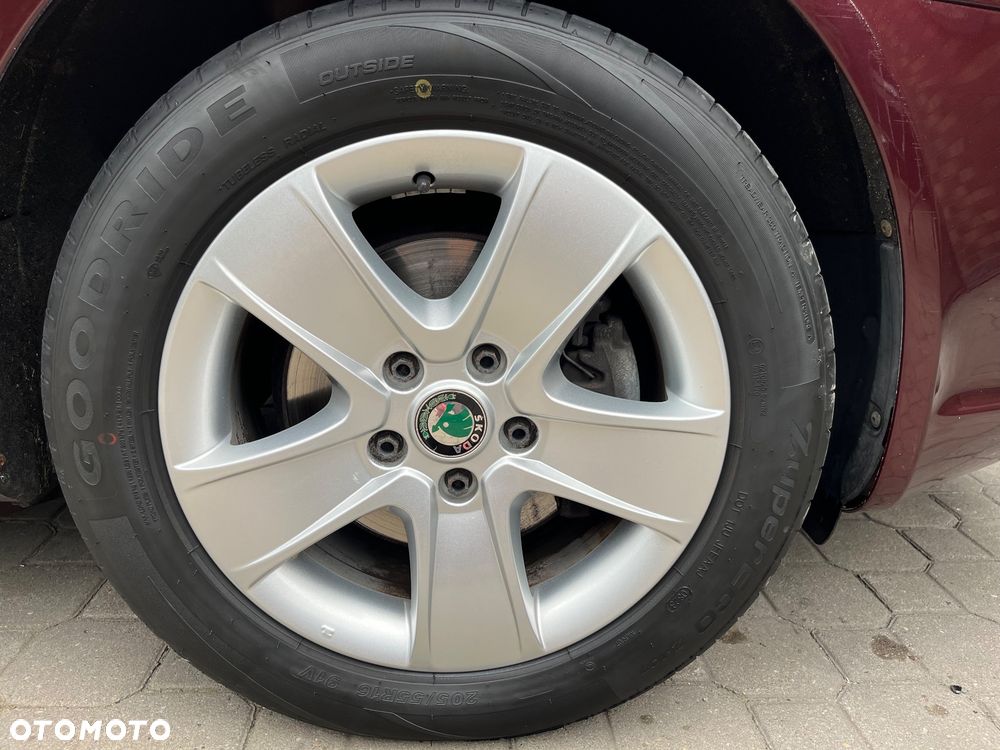 Skoda Octavia 1.8 TSI DSG Elegance - 40