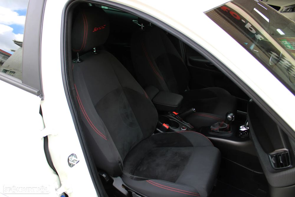 Alfa Romeo Giulietta 1.4 TB 16V Multiair TCT Sprint - 31