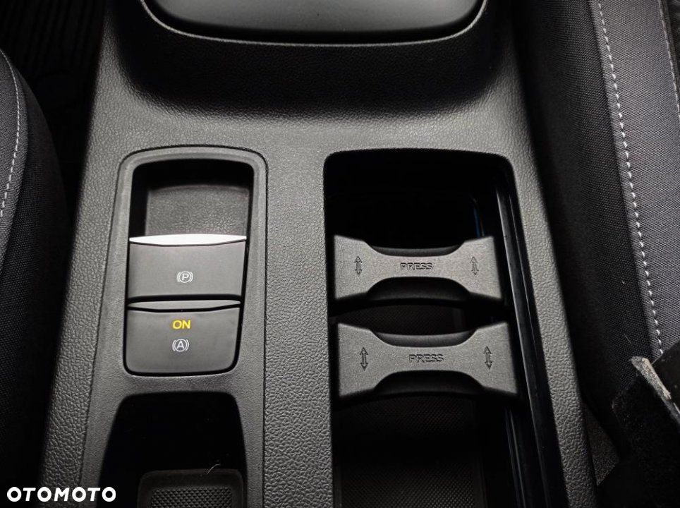 Ford Focus - 34