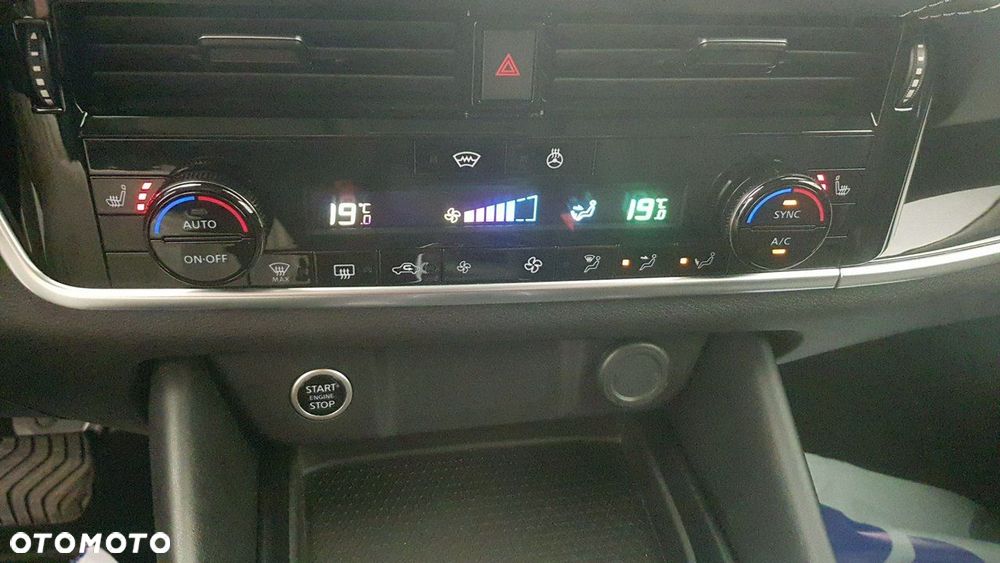 Nissan Qashqai - 24