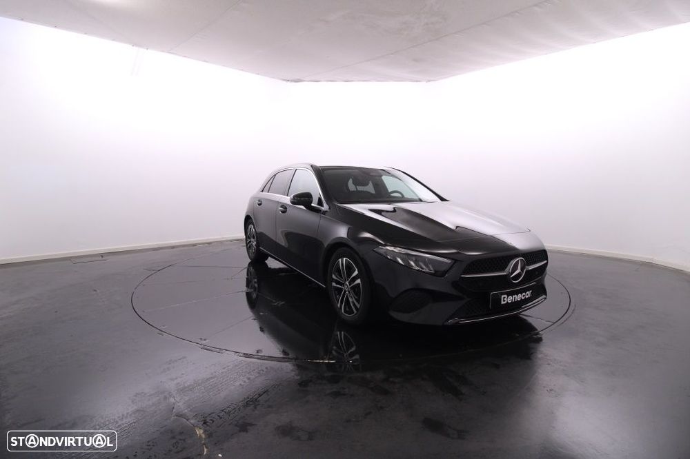 Mercedes-Benz A 200 d - 11