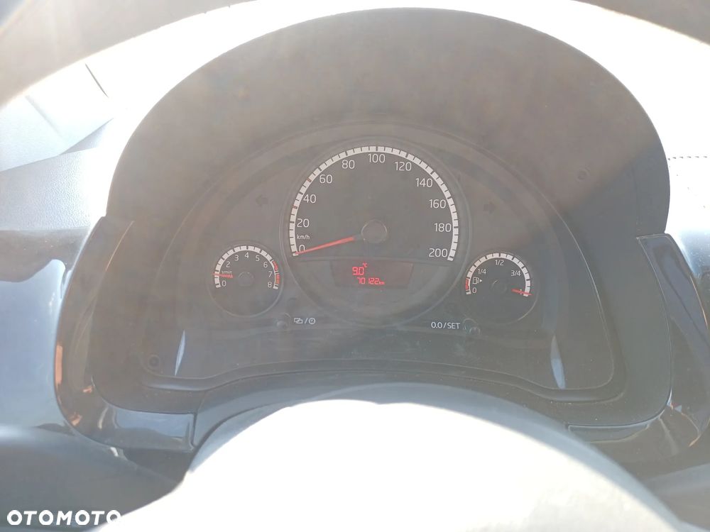 Volkswagen up! 1.0 high - 16