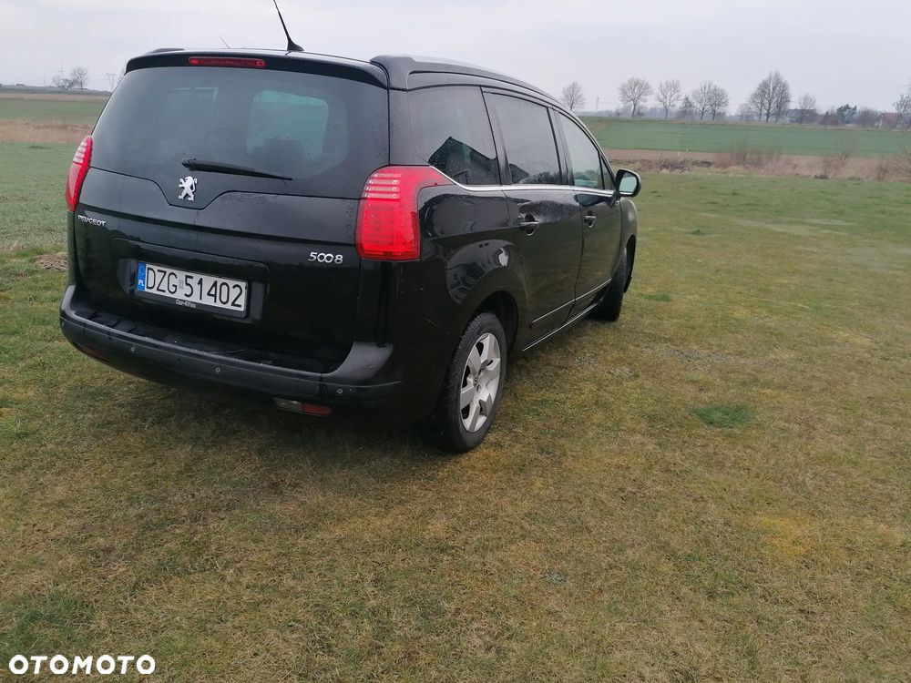 Peugeot 5008 1.6 HDi Premium - 4