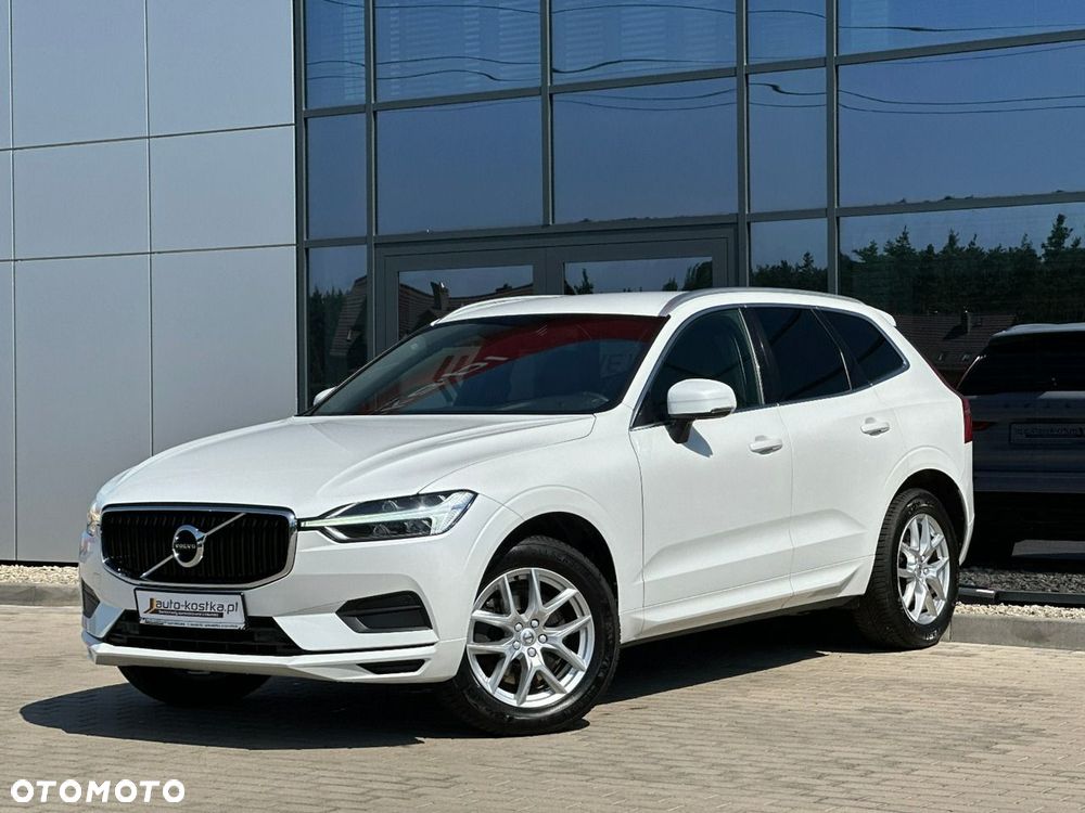 Volvo XC 60 B4 D AWD Geartronic Momentum Pro - 2