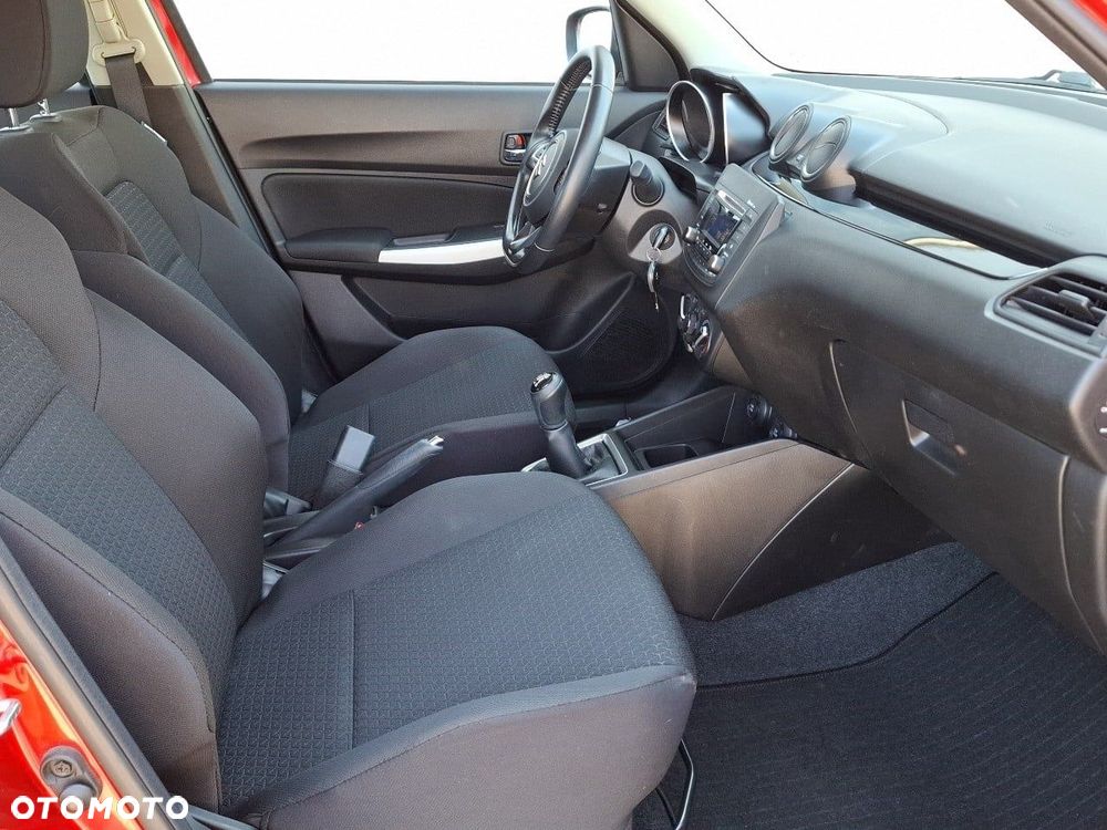 Suzuki Swift 1.2 Dualjet SHVS Premium - 21