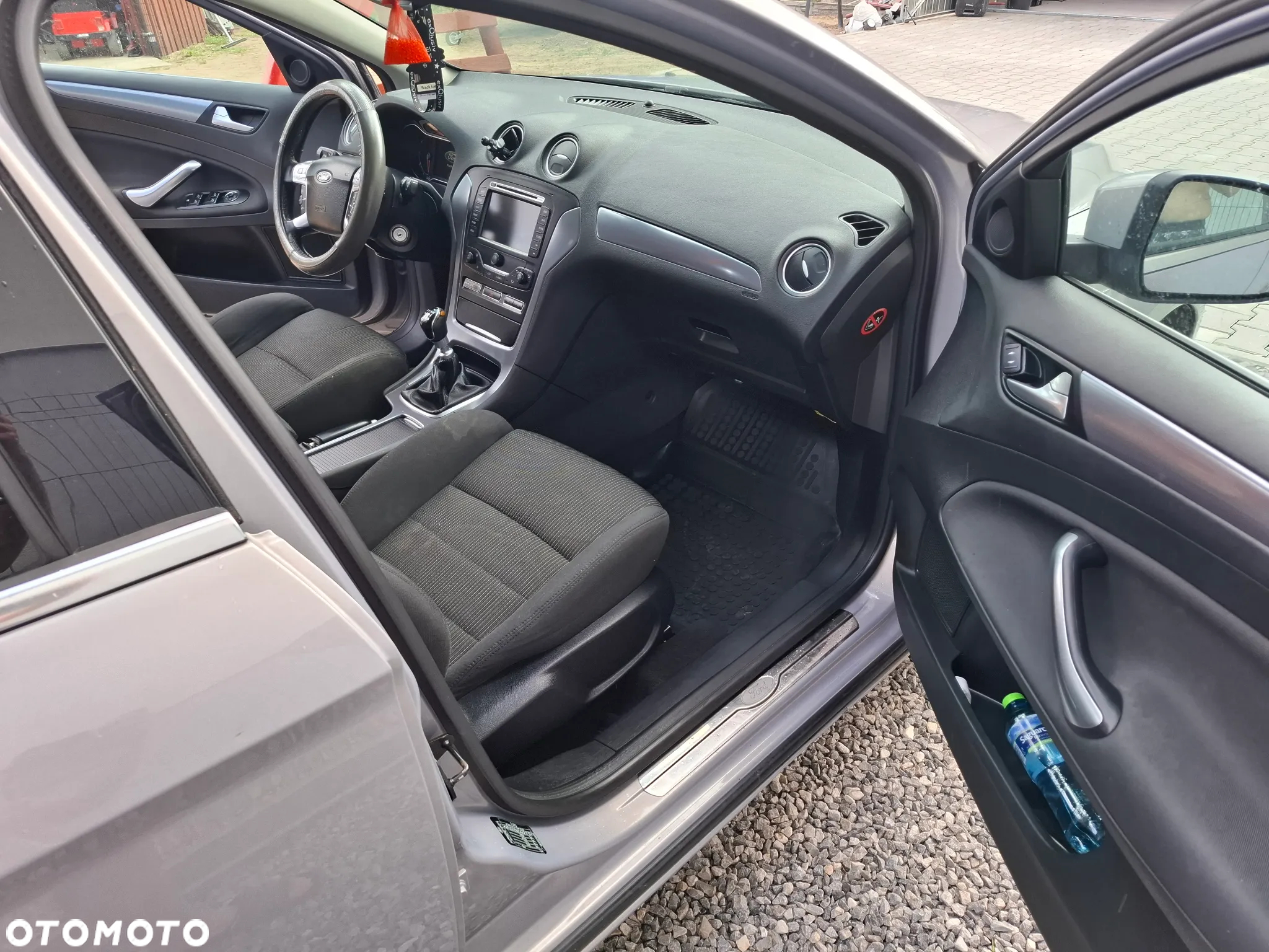 Ford Mondeo 2.0 TDCi Titanium - 13