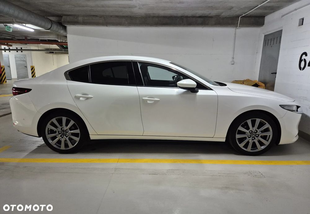 Mazda 3 2.0 mHEV Hikari - 2