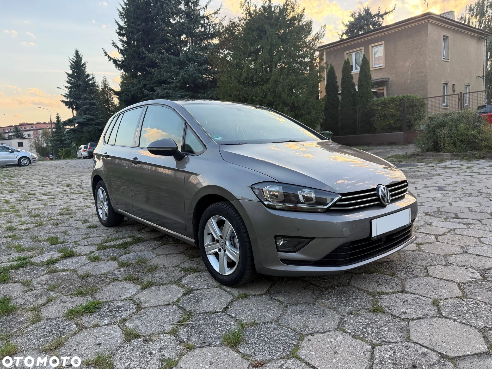 Volkswagen Golf Sportsvan VII SV 1.4 TSI BMT Highline - 1