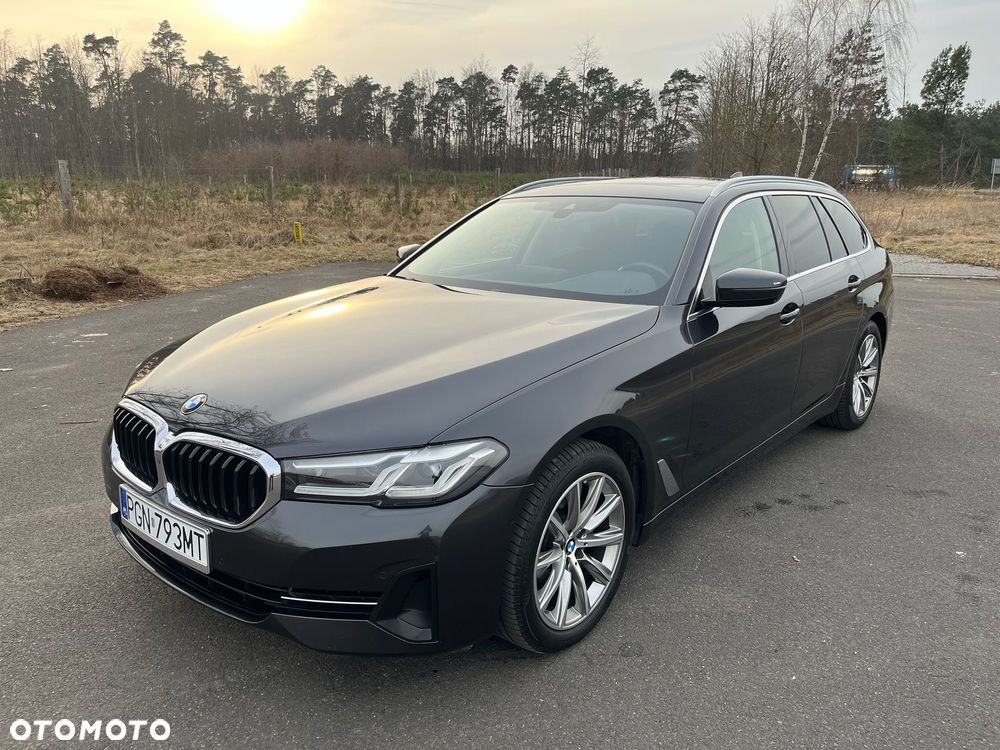 BMW Seria 5 520d Luxury Line sport - 2