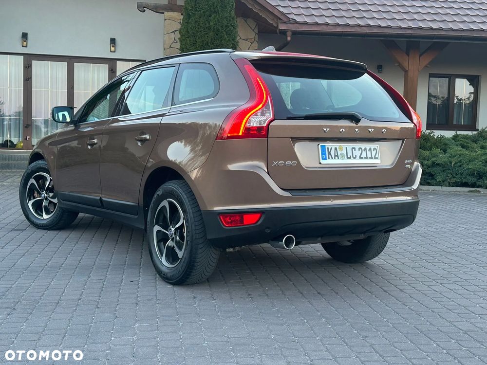Volvo XC 60 2.4D DRIVe - 4