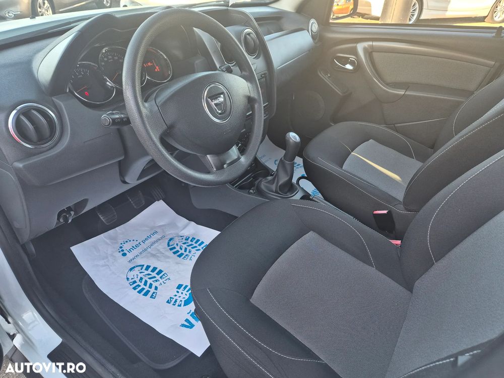 Dacia Duster 1.6 4x2 Laureate - 14